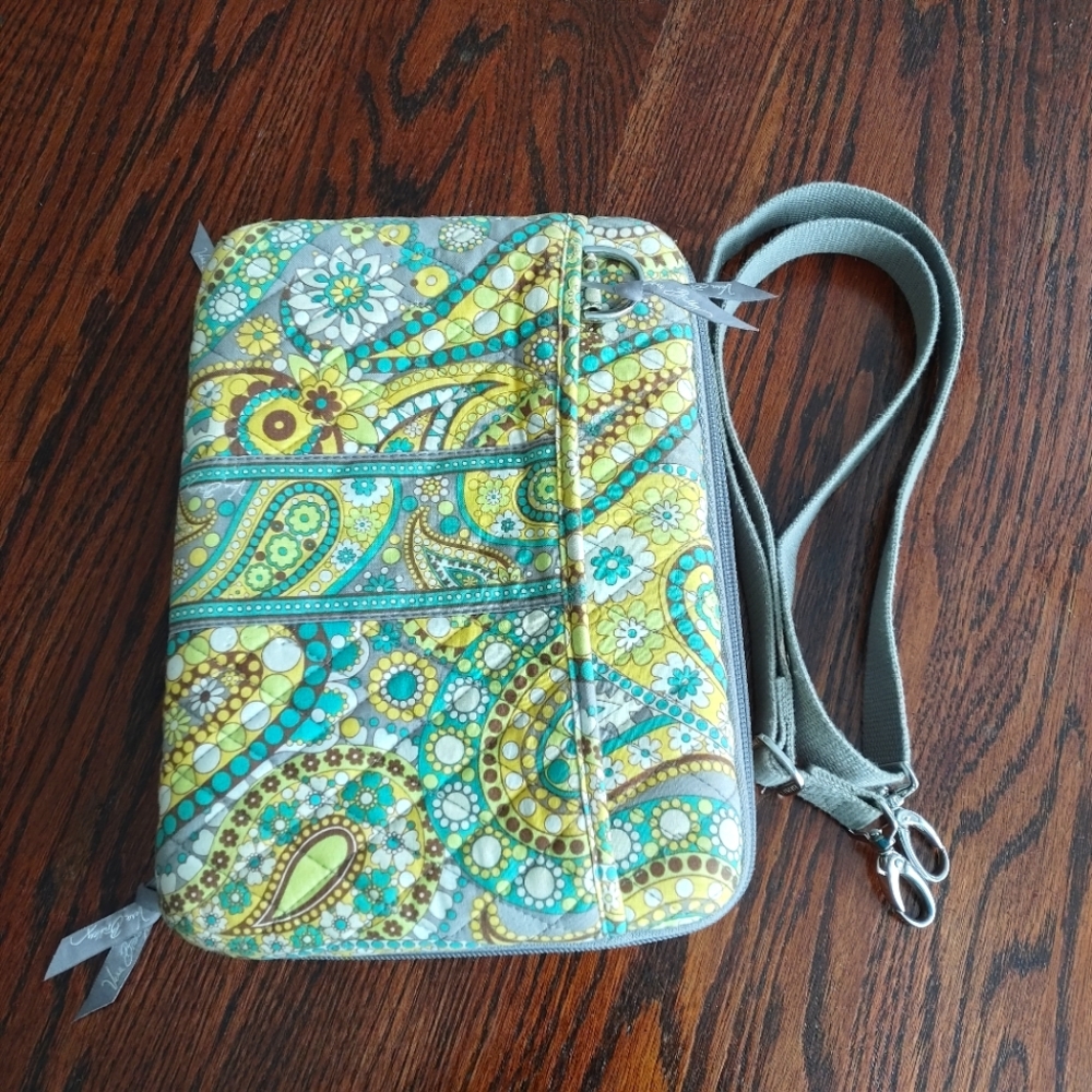Vera Bradley mini laptop case IPad Lemon Parfait